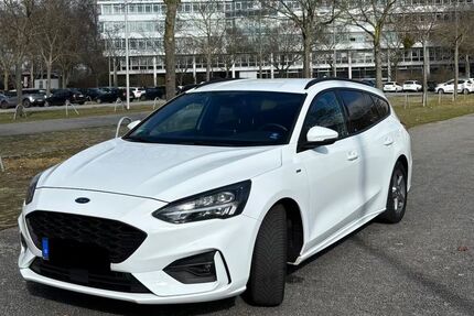 Ford Focus 104.893 km 11.790 &euro; Mannheim 68167
