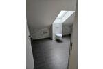 Dachgeschoßwohnung Reilingen - 3 Zimmer, 72 m&sup2;, 830&euro; | Angebot:26024510