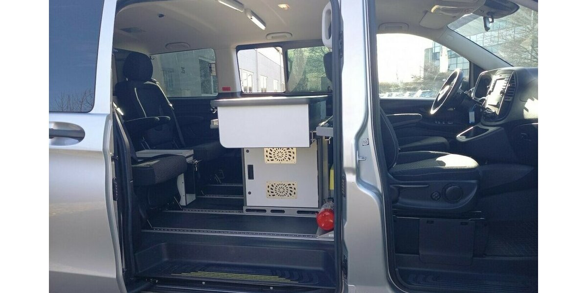 Mercedes-Benz Vito Tourer Pro 116 9Gang ExtraLang LED Lithium Ka 111.000 km 28.290 &euro; Gernsheim 64579