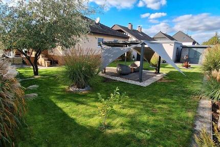 Haus Biblis - 7 Zimmer, 222 m&sup2;, 595.000&euro; | Angebot:27299874