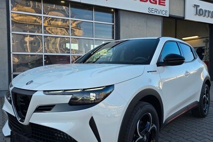 Alfa Romeo Junior 8.500 km 27.980 &euro; Bensheim 64625