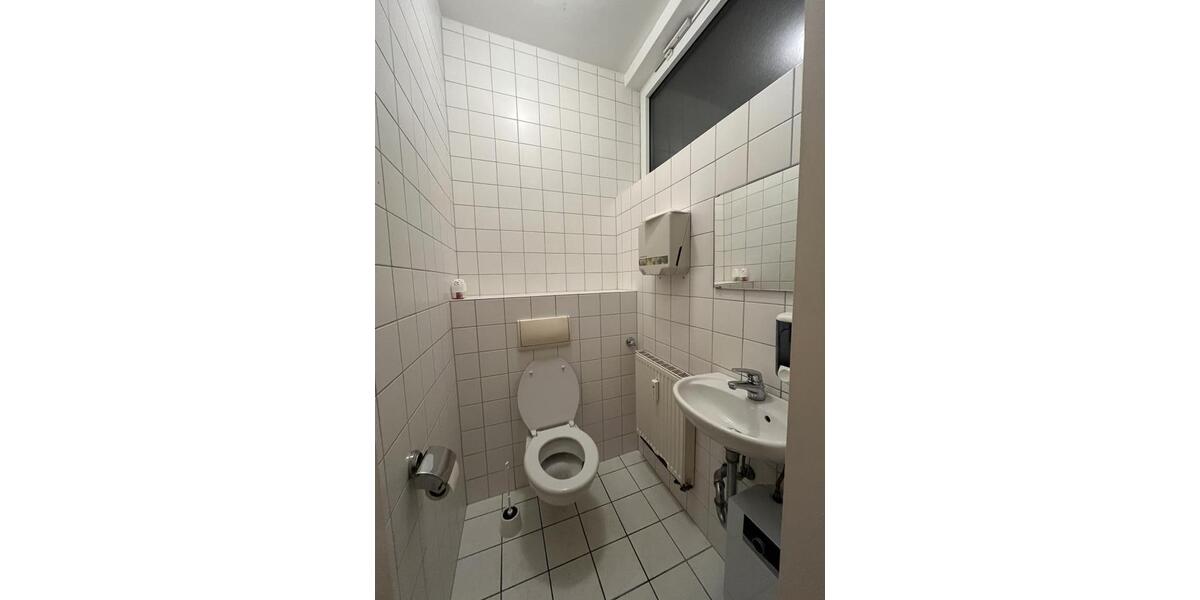 115 m² Gewerbefläche in Ludwigshafen-West AB SOFORT zu vermieten! zimmer