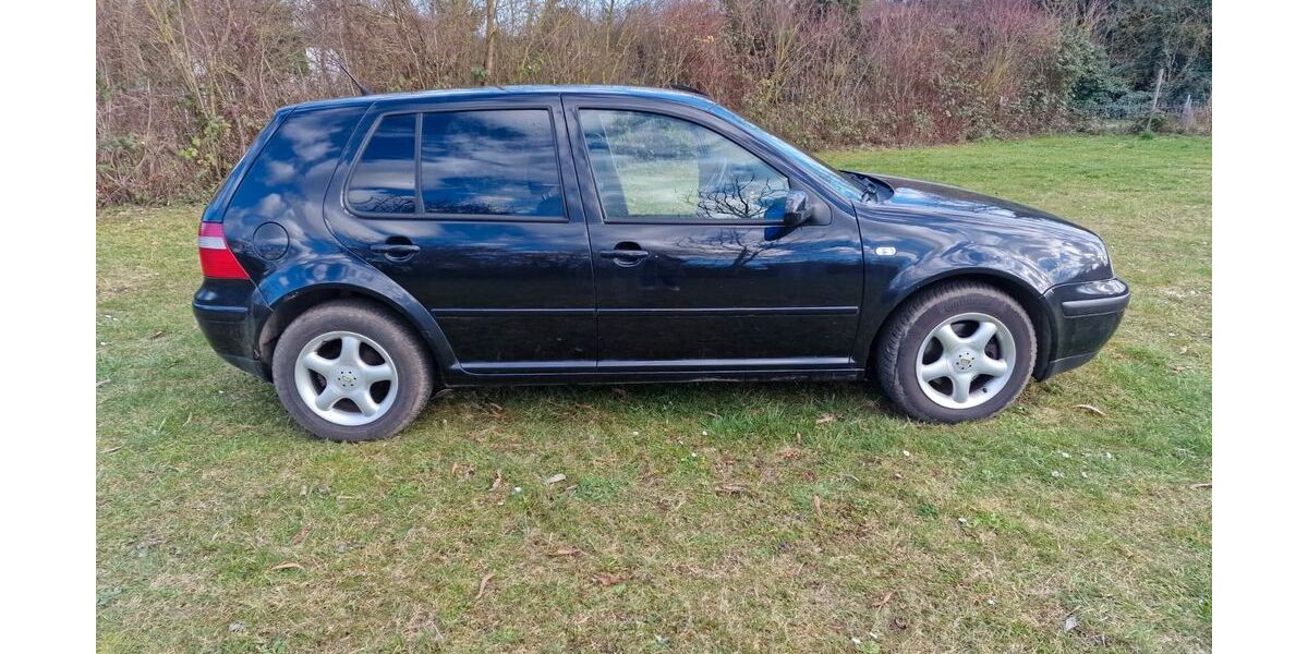 VW Golf 277.506 km 3.500 &euro; Bechtheim 67595