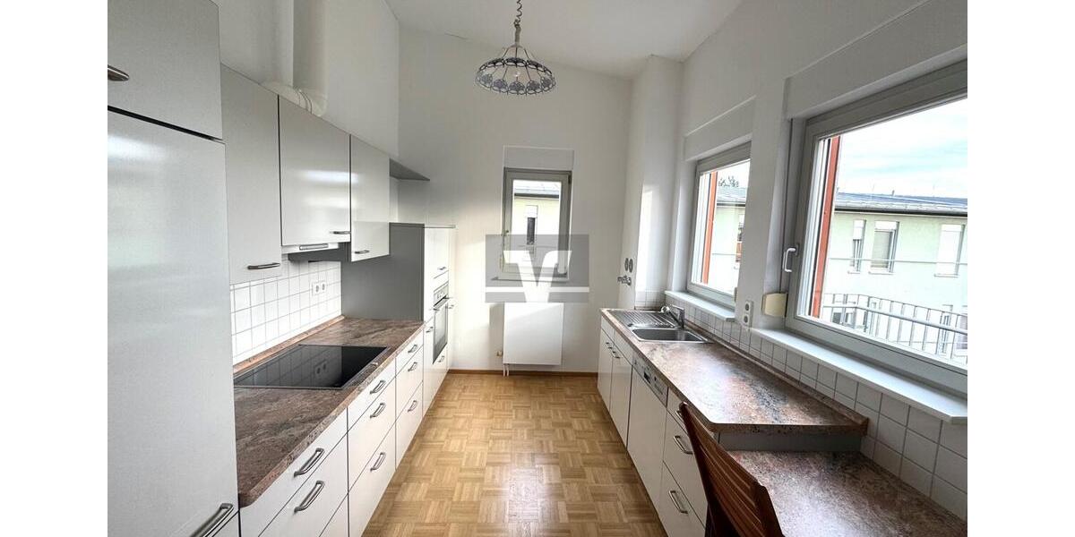 Etagenwohnung Limburgerhof - 2.5 Zimmer, 103 m&sup2;, 950&euro; | Angebot:25053128