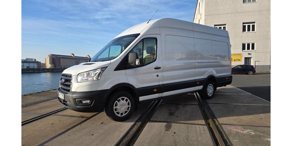 Ford Transit 189.000 km 15.999 &euro; Mannheim 68159