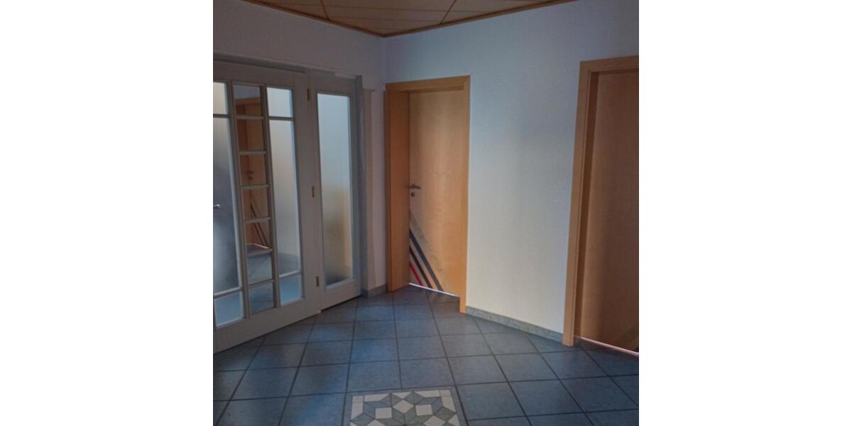 Etagenwohnung Haßloch - 3 Zimmer, 125 m&sup2;, 395.000&euro; | Angebot:26286072