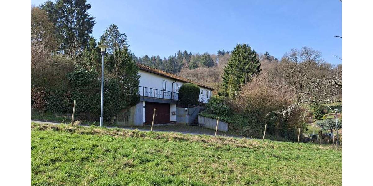 Bungalow Weinheim Oberflockenbach - 6 Zimmer, 160 m&sup2;, 749.000&euro; | Angebot:25702335