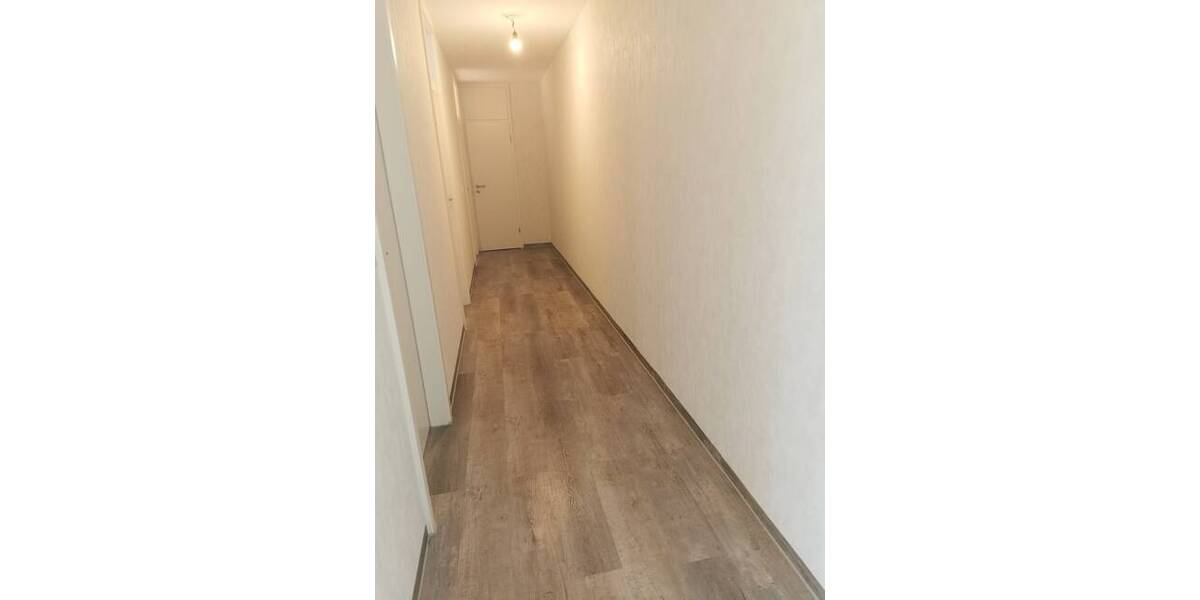 Etagenwohnung Ludwigshafen am Rhein / Pfingstweide Pfingstweide - 3 Zimmer, 78 m&sup2;, 218.000&euro; | Angebot:26219751