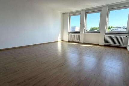 Wohnung Ludwigshafen Mitte - 3 Zimmer, 69 m&sup2;, 158.000&euro; | Angebot:27116457