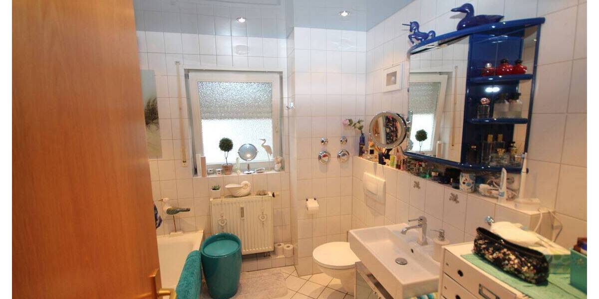 Etagenwohnung Mannheim Feudenheim - 3 Zimmer, 90 m&sup2;, 299.000&euro; | Angebot:26155970