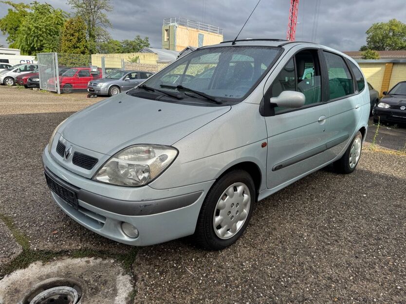 Renault Scenic 143.000 km 2.090 € Mannheim 68309