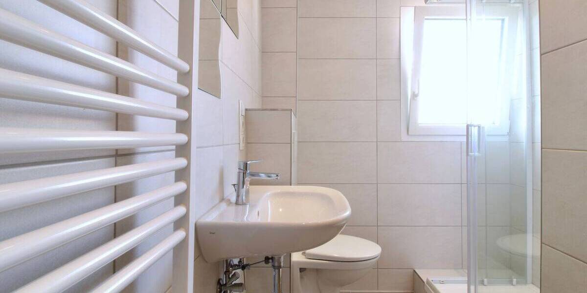 Modern Sanierte 2-Zimmer-Wohnung in Ortsrandlage 2 zimmer