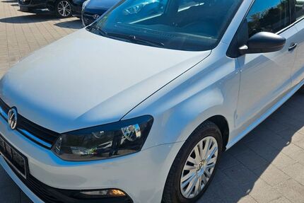 VW Polo 244.903 km 4.350 &euro; Lachen-Speyerdorf 67435