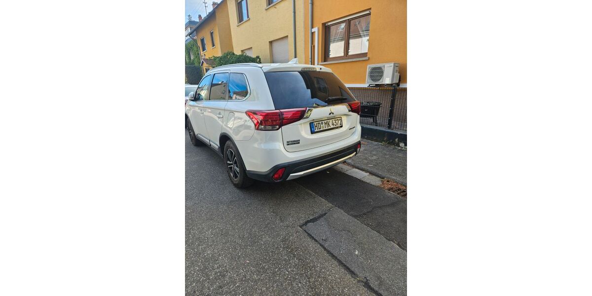 Mitsubishi Outlander 58.500 km 17.500 &euro; Edingen-Neckarhausen 68535