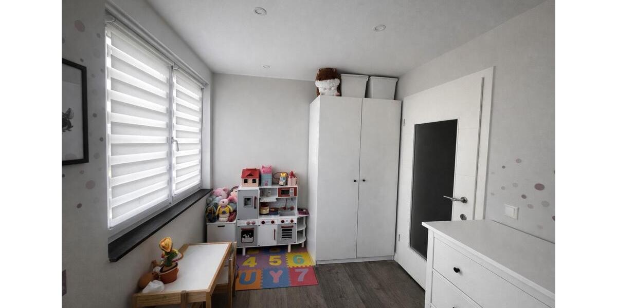 Etagenwohnung Ludwigshafen am Rhein - 3 Zimmer, 80 m&sup2;, 249.000&euro; | Angebot:26227687