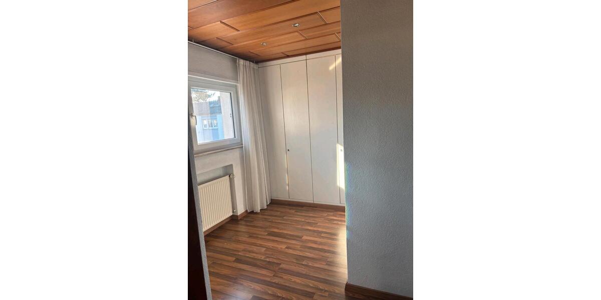 Einfamilienhaus Lampertheim - 3 Zimmer, 150 m&sup2;, 1.000.000&euro; | Angebot:25118113