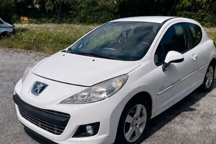 Peugeot 207 181.329 km 3.990 &euro; Viernheim 68519