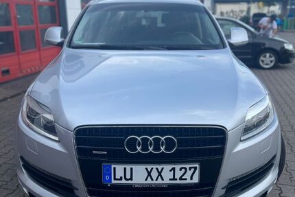 Audi Q7 281.500 km 6.550 &euro; Ludwigshafen 67059