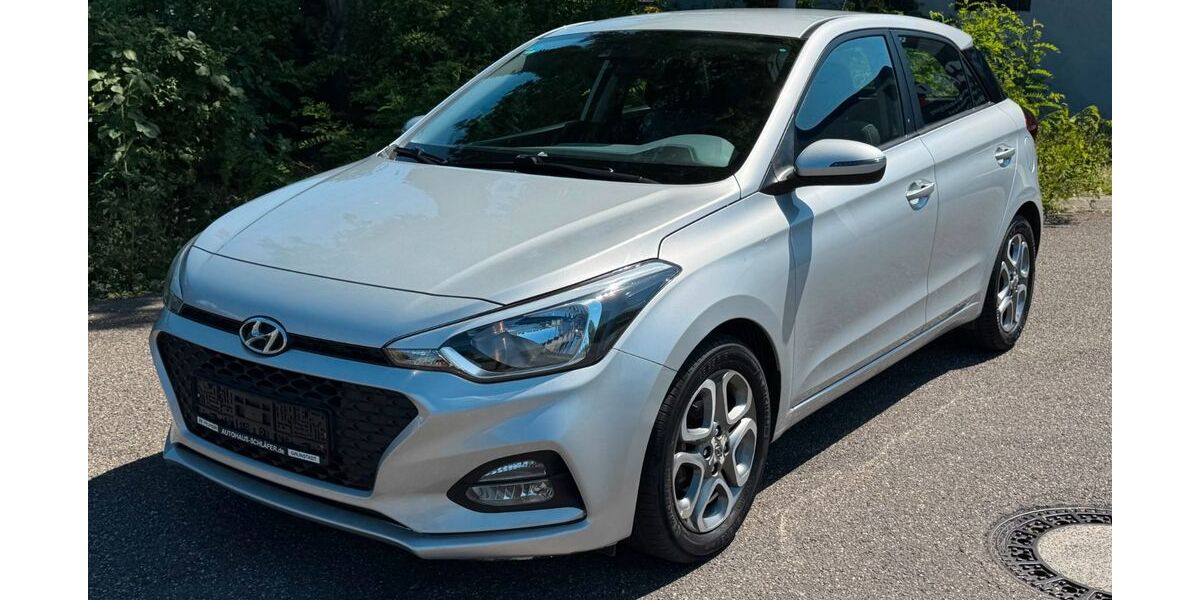 Hyundai i20 56.847 km 9.600 &euro; LUDWIGSHAFEN AM RHEIN 67071