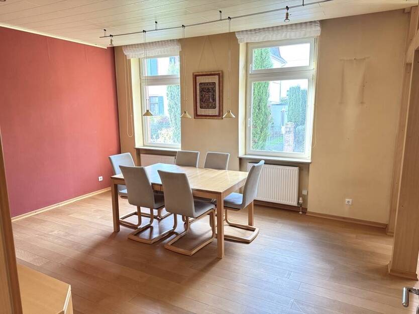 Familienpackung: *Sebastian-Münster-Str.* - DHH - 5 Zimmer - 3 Bäder - Garten - Garage!