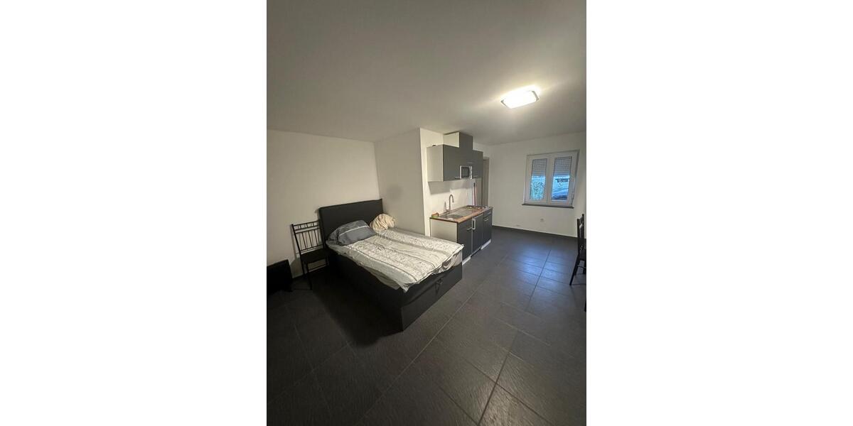 Erdgeschoßwohnung Ludwigshafen am Rhein Ludwigshafen-Oggersheim - 1 Zimmer, 28 m&sup2;, 700&euro; | Angebot:26214675