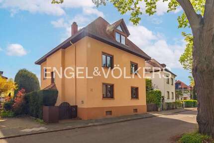 Haus Mannheim Feudenheim - 8 Zimmer, 231 m&sup2;, 759.000&euro; | Angebot:26480230