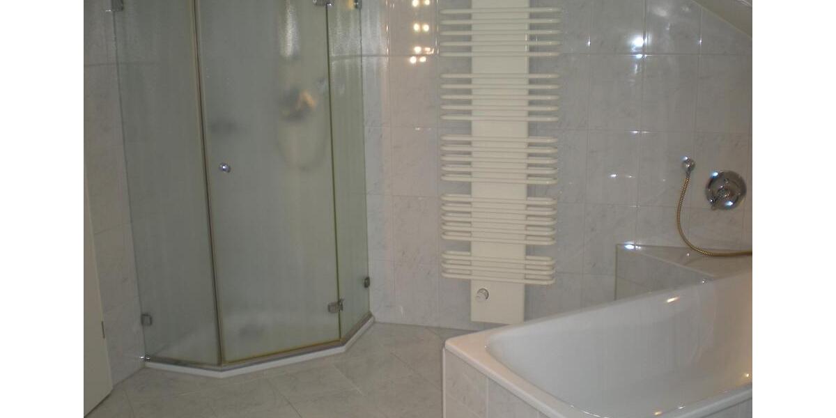 Maisonettenwohnung Bensheim - 4 Zimmer, 150 m&sup2;, 1.575&euro; | Angebot:25964058