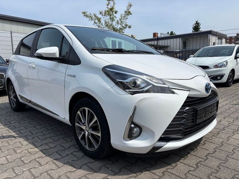 Yaris