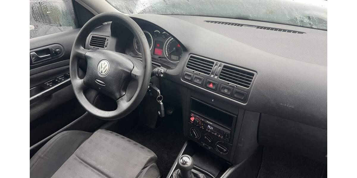 VW Golf IV Variant 177.000 km 2.000 &euro; Ludwigshafen am Rhein 67059