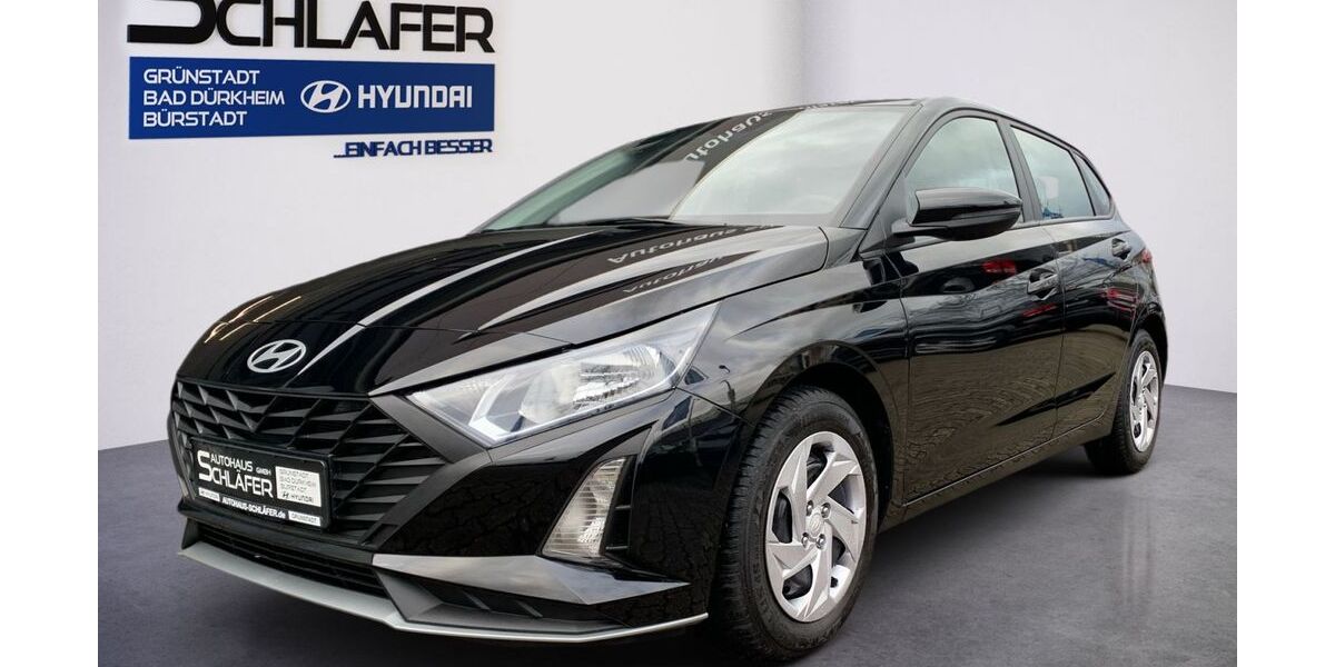 Hyundai i20 10.825 km 17.280 &euro; Bad Dürkheim 67098