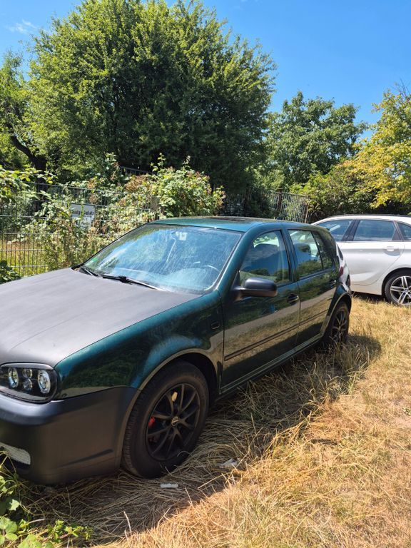 VW Golf 106.000 km 3.000 € Wiesloch 69168
