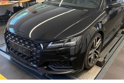 Audi TT 59.900 km 32.690 &euro; Bensheim 64625