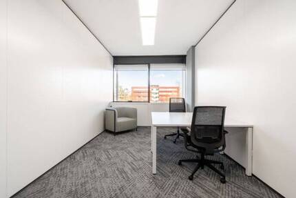 Unbegrenzter Bürozugang zu unseren Öffnungszeiten in Regus Stadttor Ost