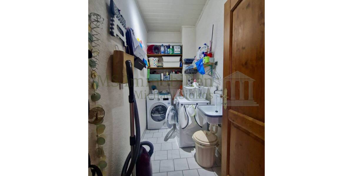 *** Charmantes Einfamilienhaus mit Garten + Terrasse *** 6 zimmer