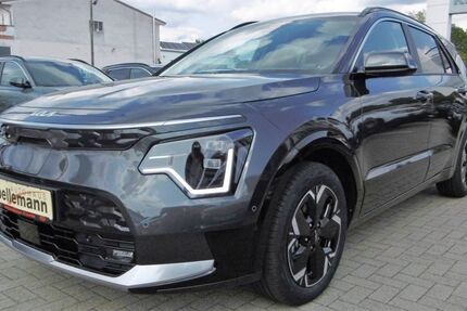 Kia Niro 33.000 km 32.950 &euro; St. Leon-Rot OT Rot 68789