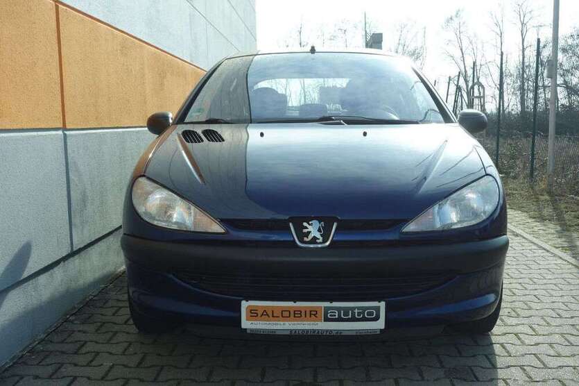 206