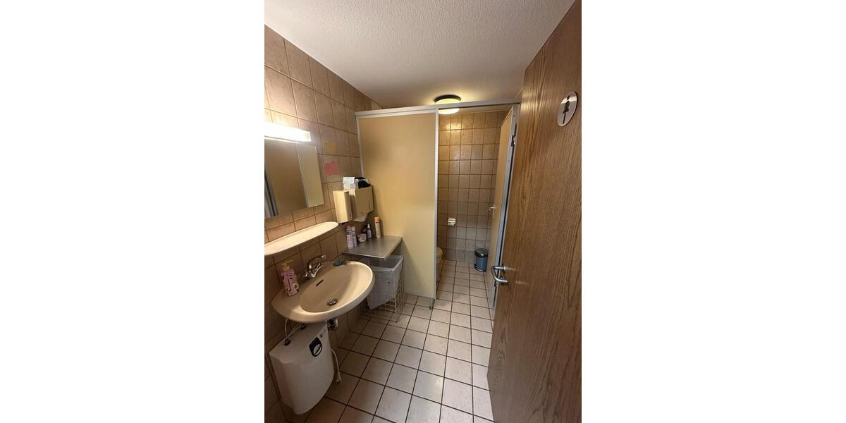 Gewerbeobjekt Wachenheim an der Weinstraße - 1.700&euro; | Angebot:26137027