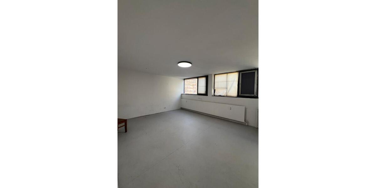 Erdgeschoßwohnung Ludwigshafen am Rhein Edigheim - 4 Zimmer, 120 m&sup2;, 164.000&euro; | Angebot:24851429