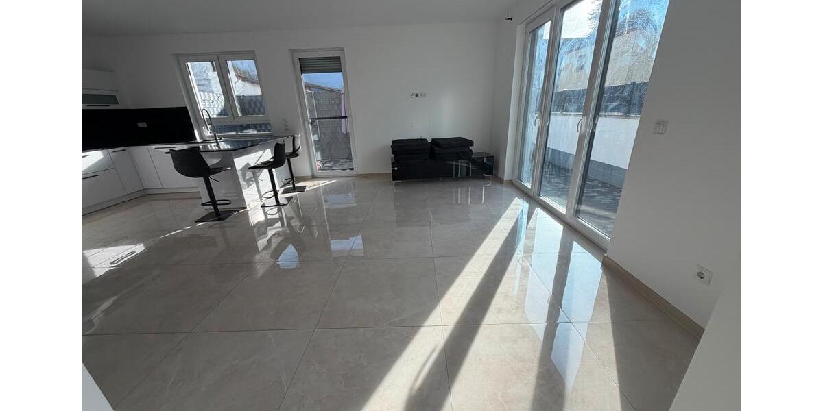 Vermiete 3-4 Zi. + 2 Bäder und Garten in Lu-Oggersheim 3.5 zimmer