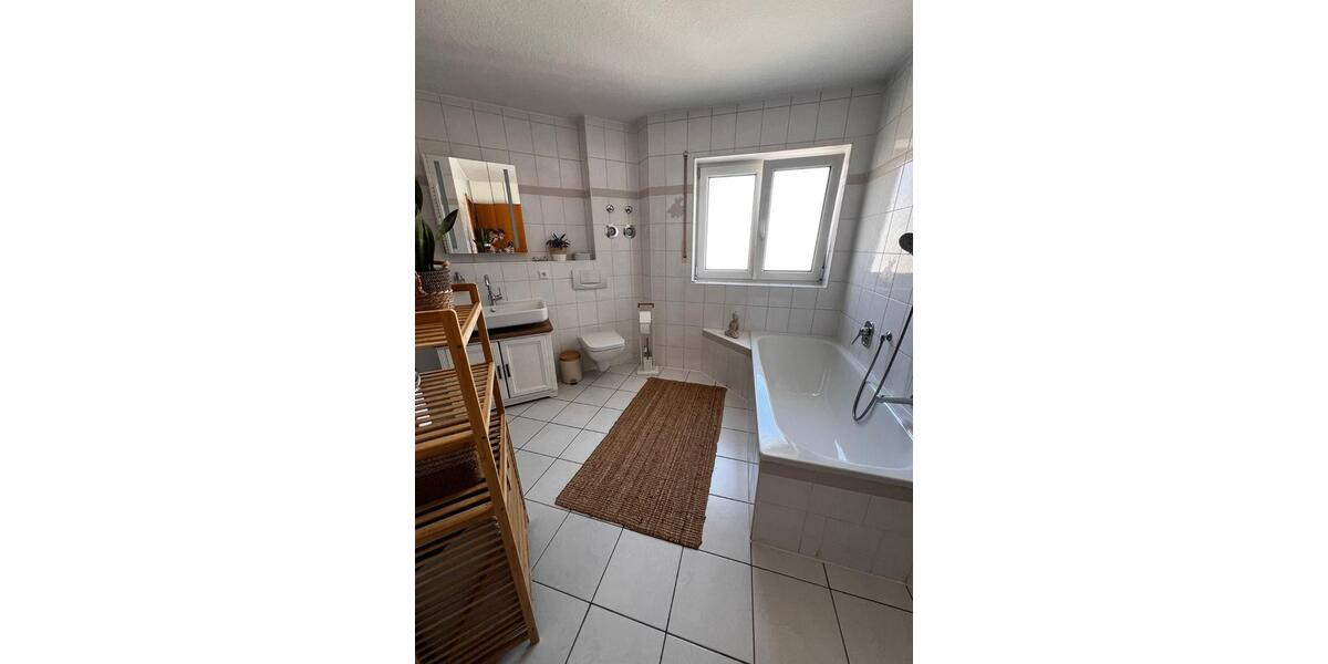 Maisonettenwohnung Ludwigshafen am Rhein Rheingönheim - 4 Zimmer, 101 m&sup2;, 355.000&euro; | Angebot:25824184