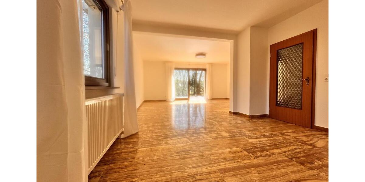 Einfamilienhaus Bammental - 7 Zimmer, 150 m&sup2;, 2.100&euro; | Angebot:26130459