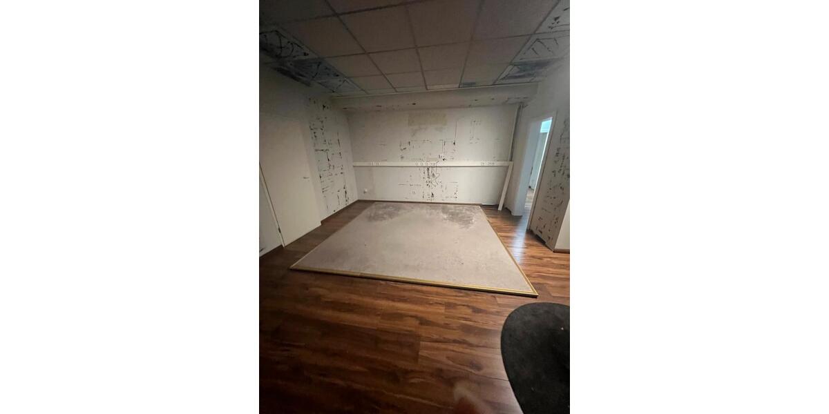 Studio,Praxis,Büro,Massagesalon usw Leimen Gewerbegebiet zimmer