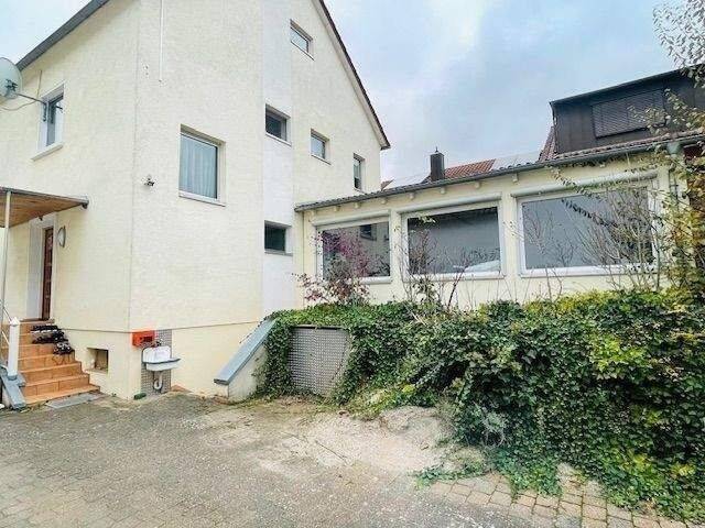 Einfamilienhaus Waghäusel Kirrlach - 4 Zimmer, 164 m&sup2;, 499.000&euro; | Angebot:23801896