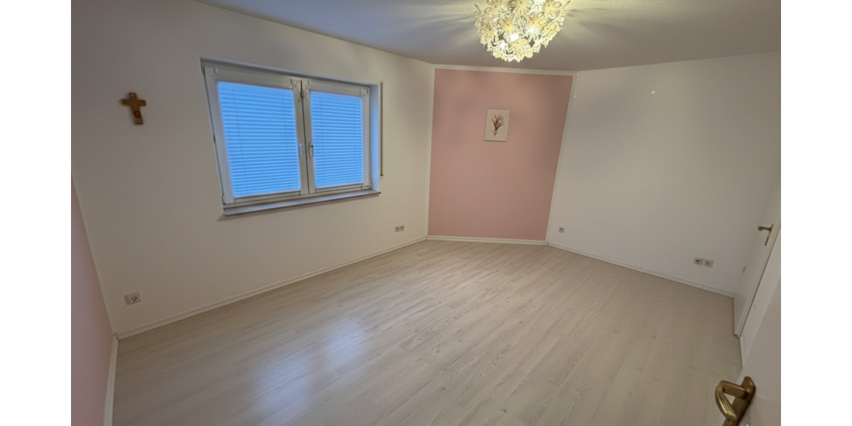 Etagenwohnung Mannheim Friedrichsfeld - 4 Zimmer, 106 m&sup2;, 380.000&euro; | Angebot:25770801
