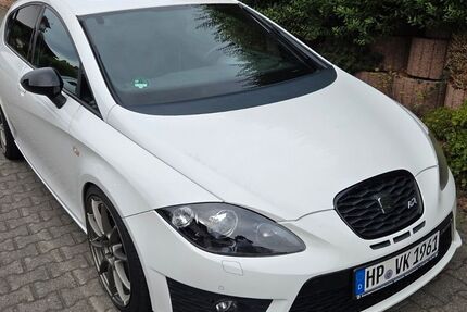 Seat Leon 147.500 km 11.990 &euro; Fürth 64658