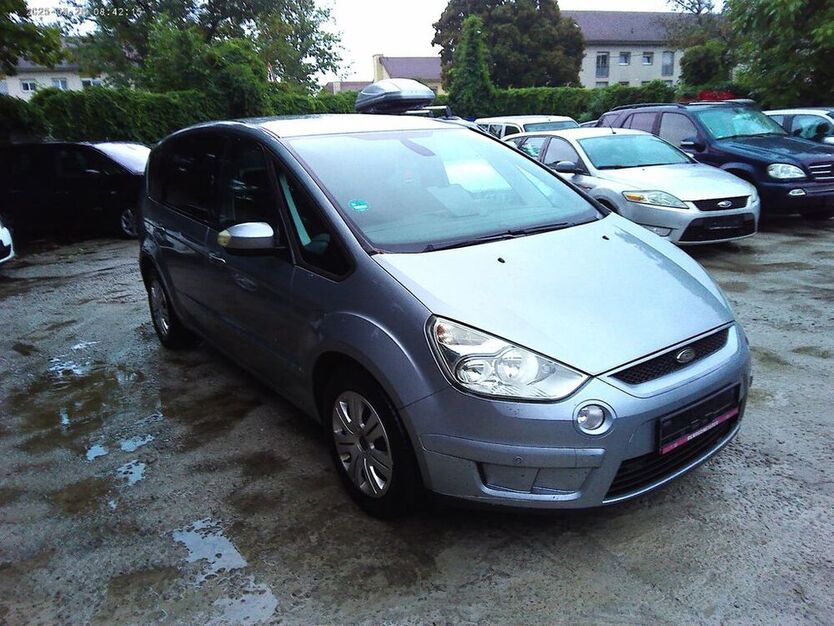 S-Max