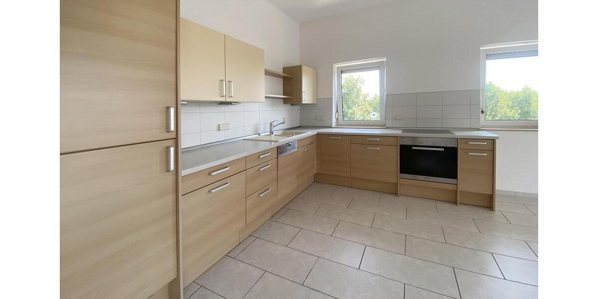 Dachgeschoßwohnung Speyer - 3 Zimmer, 116 m&sup2;, 1.400&euro; | Angebot:26615972