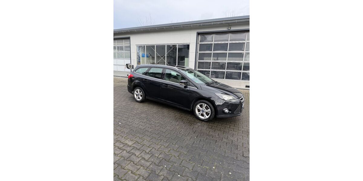 Ford Focus 128.022 km 5.200 &euro; Lampertheim 68623