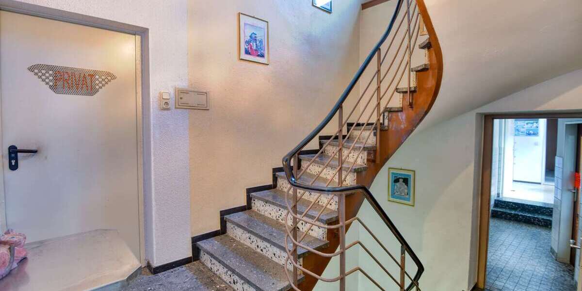 Ehemaliges Gasthaus mit 3 Einzelzimmer & 5 potentiellen Wohnungen inkl. Gaststätte und Parkplätze - Gewerbeobjekt Neckarsteinach | Angebot:26059021