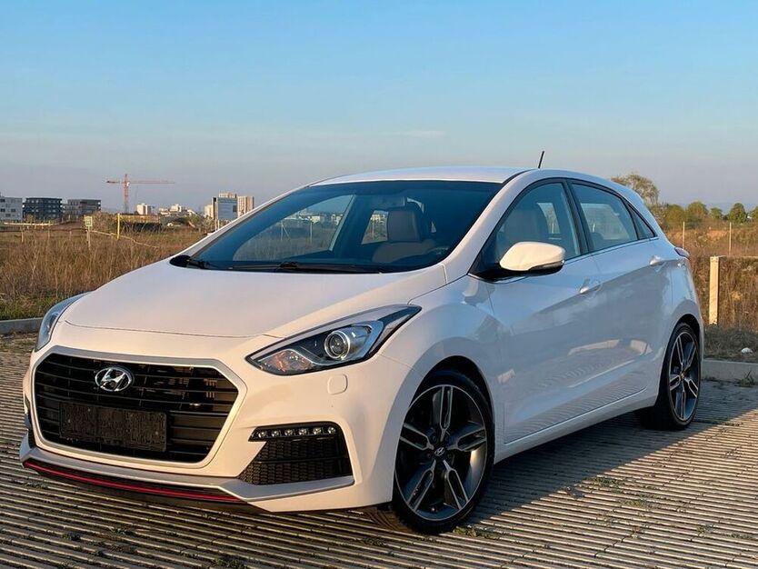 i30
